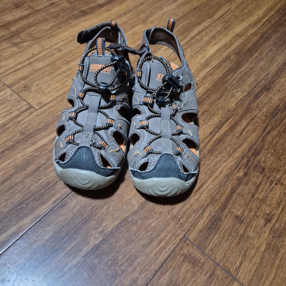 Khombu Sandals